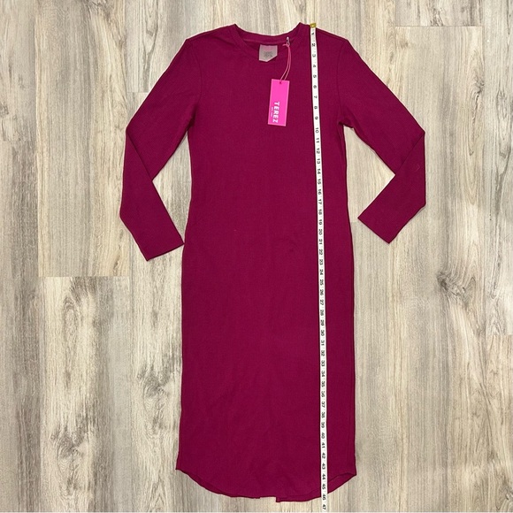 NWT Terez Long Sleeve Ribbed Bodycon High Neck Midi Dress Raspberry Pink Size L - Picture 2 of 6